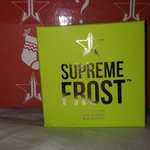 Jeffree star highlighter